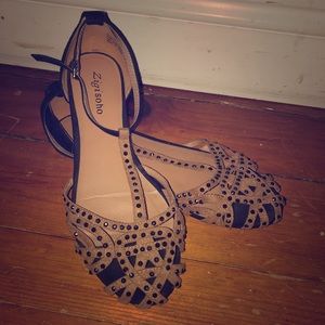 Zigi Soho Studded Flats